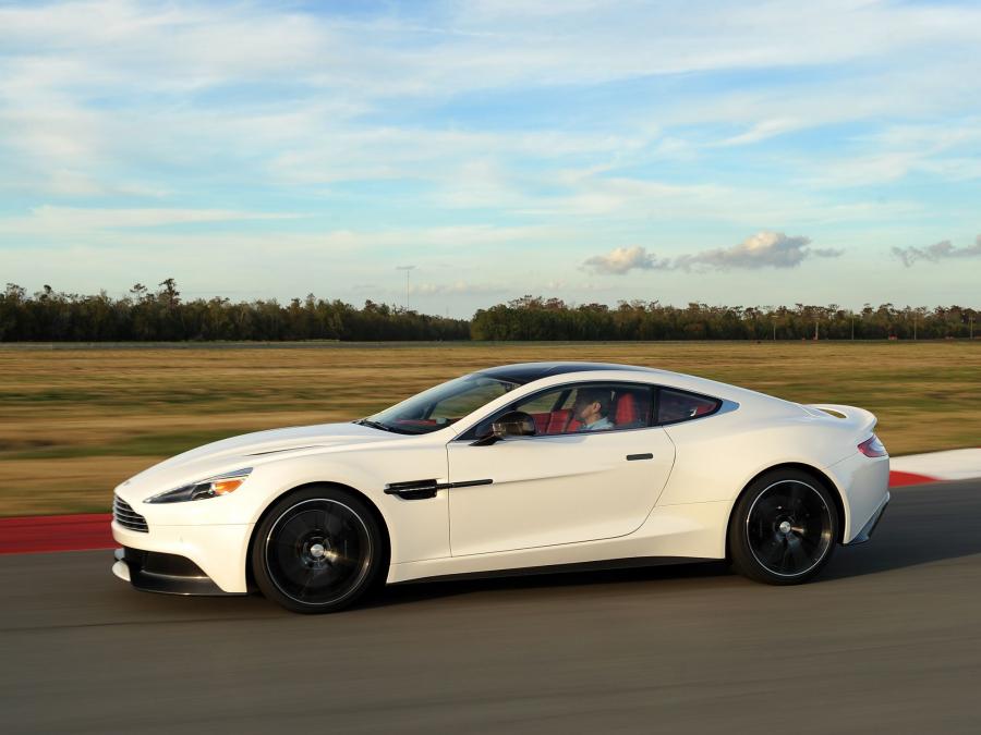  Aston Martin Vanquish 2012 года  (NA) (фото 177 из 182)